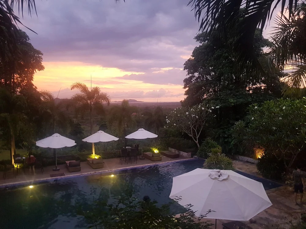 Myhouse Resort