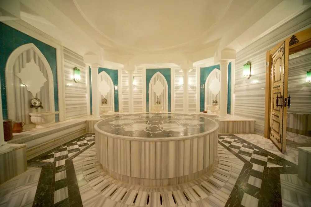 Angels Peninsula Hotel