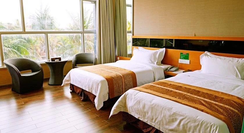 Harbour Plaza Holiday Hotel