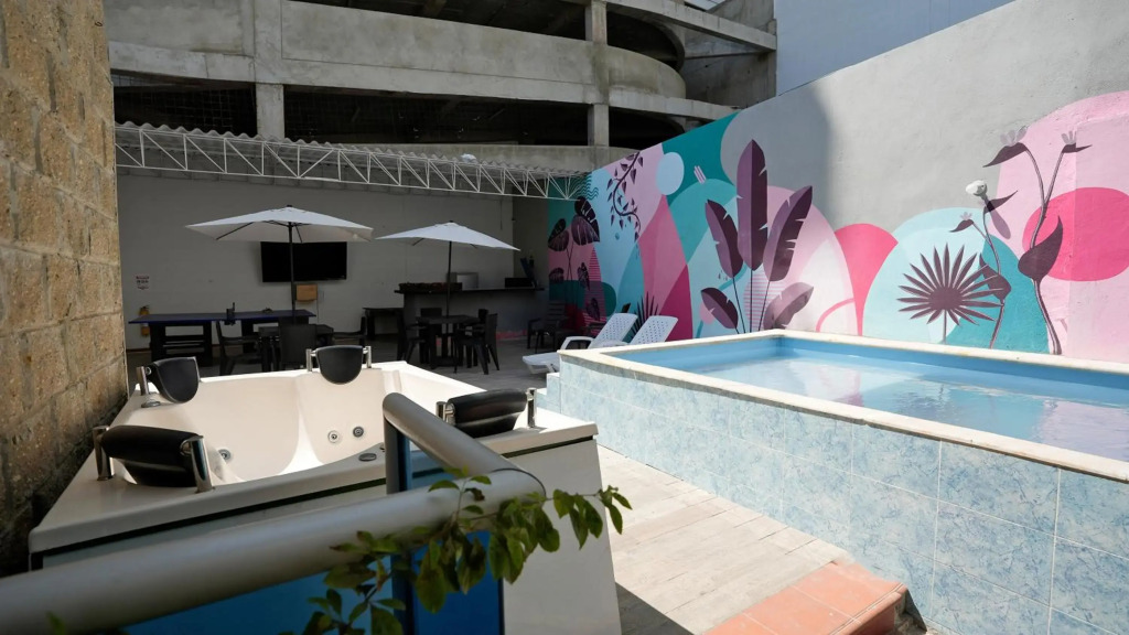 Hotel BellaMar Beach