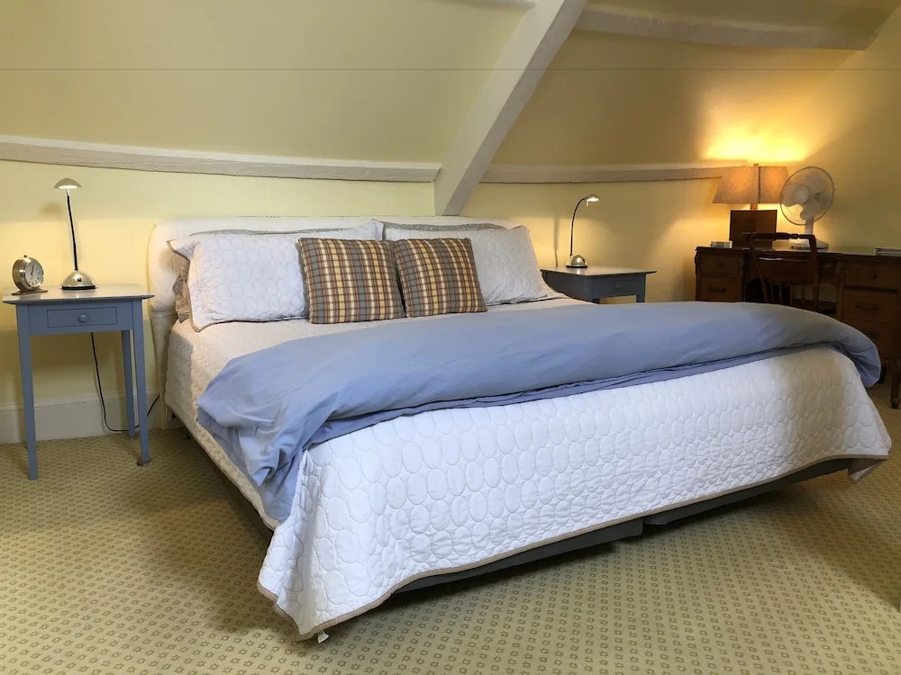 Barncastle Inn & Restaurant