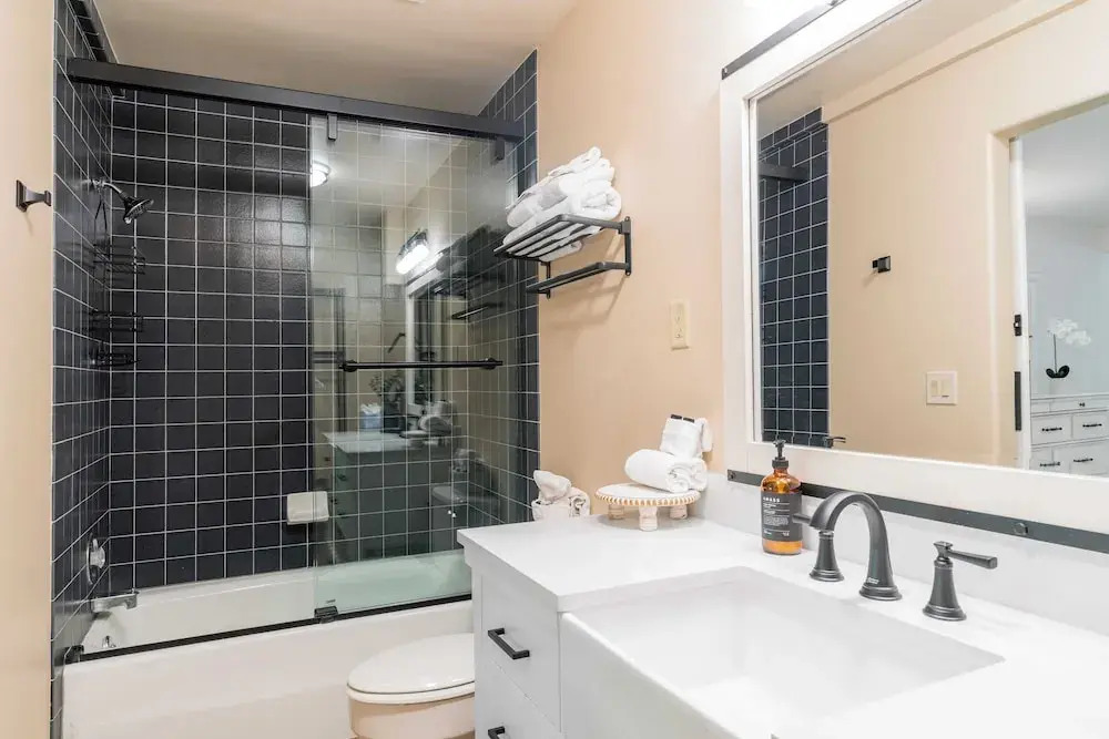 Cimarron Lodge 14 by Avantstay Ski-in/ski-out Property in Complex w/ Two Hot Tubs! Permit#3601