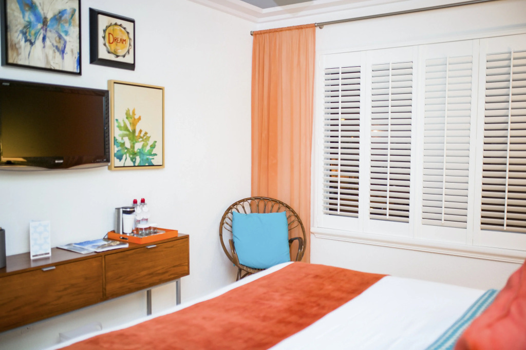 Отель Circa 39 Miami Beach by IHG