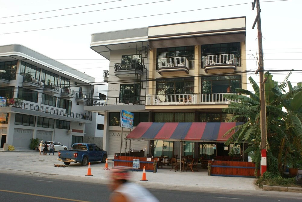 Beach Apartment Hat Mae Ramphueng