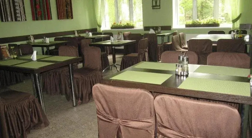 Dibrova Club