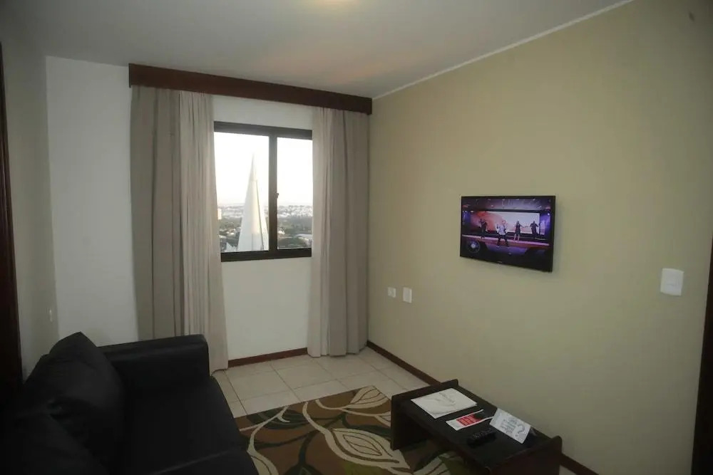Golden Ingá Hotel
