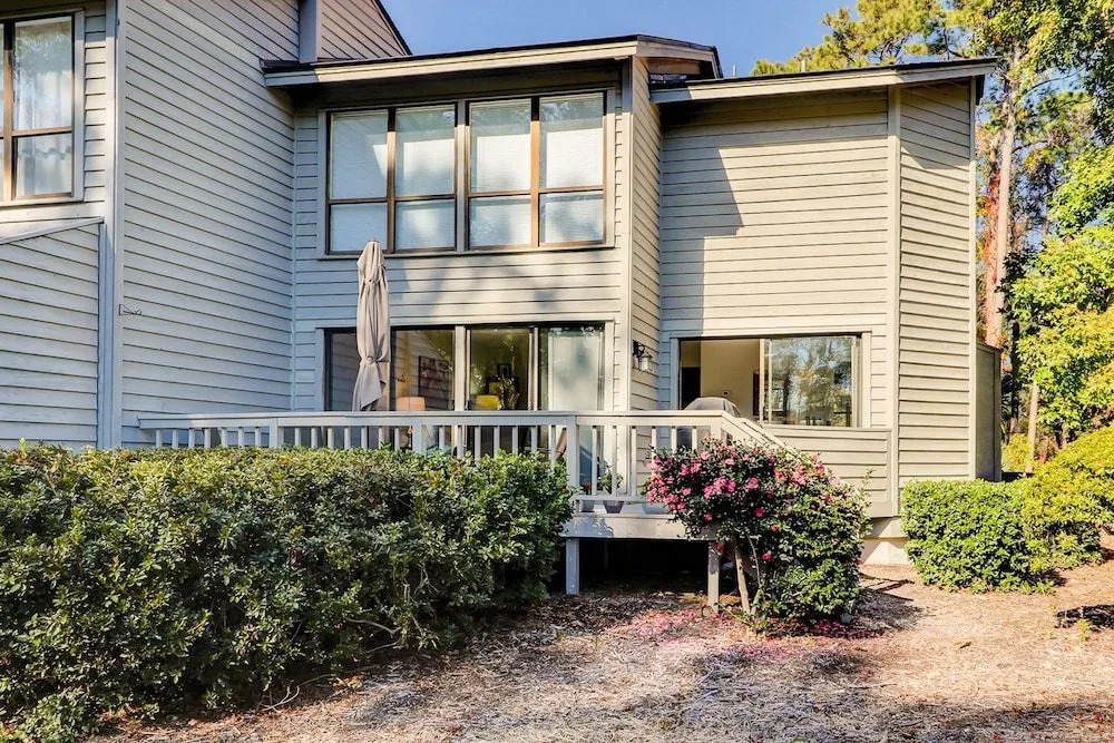 11 Lake Forest Drive Home #3360 2 Bedrooms 3 Bathrooms Home
