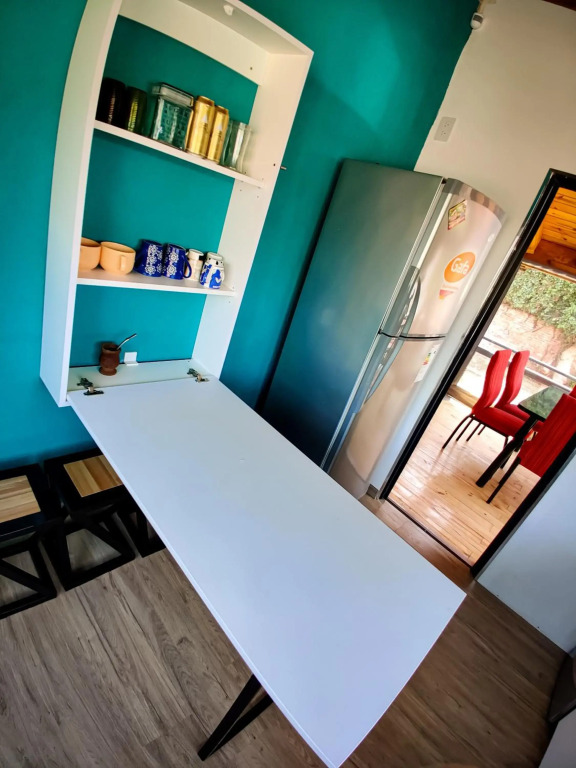 UNICA Casa Centro frente al lago, pileta climatizada, 4 dorm, 3 baños, 3 autos, aire
