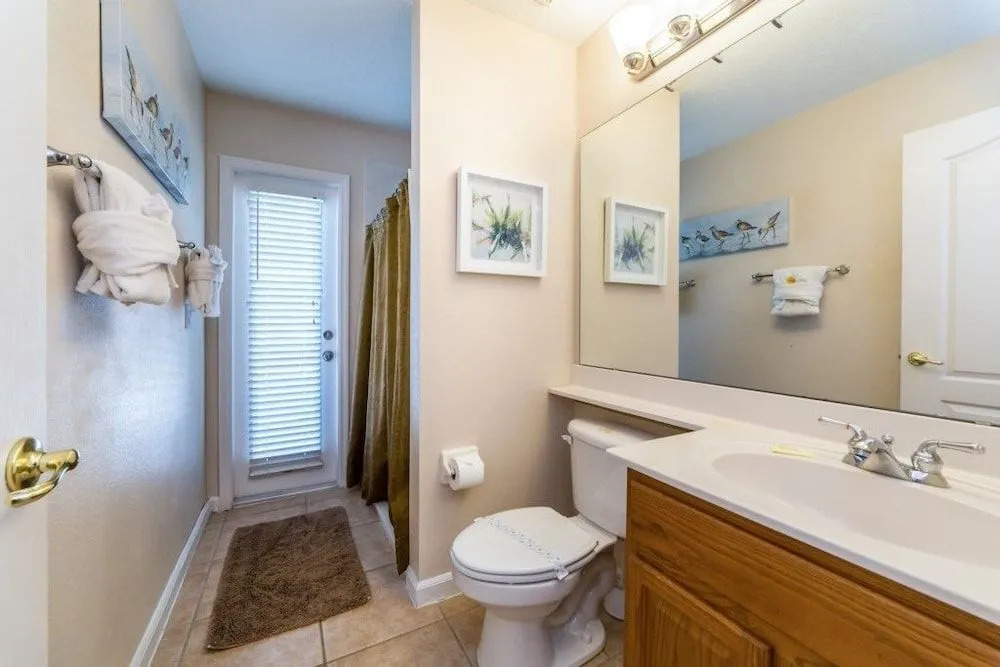 Prestwick Villa #230700