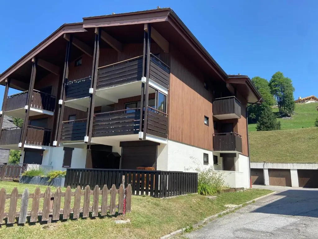 Appartement La Clusaz, 3 pièces, 6 personnes - FR-1-437-95