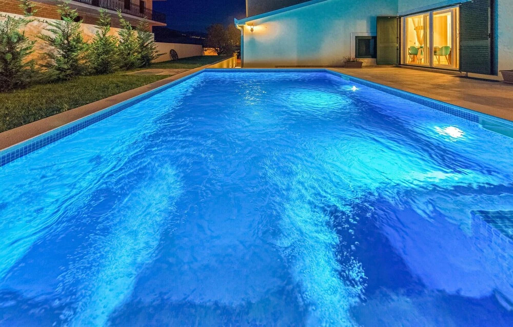 Beautiful Home in Mravince With Outdoor Swimming Pool, Wifi and 3 Bedrooms