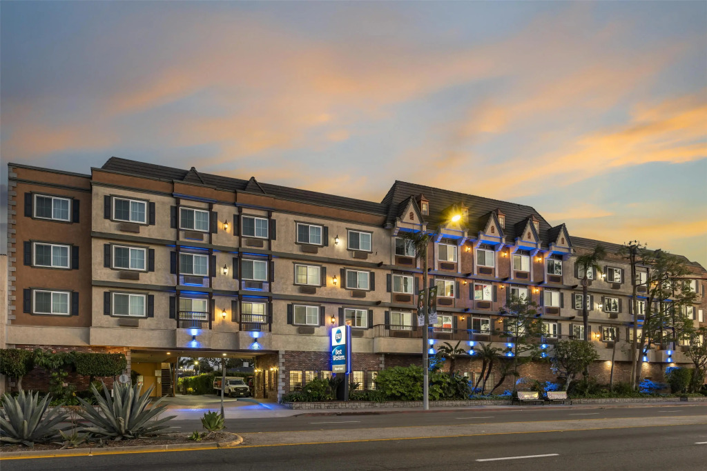 Best Western Airpark Hotel - LAX Airport LA Stadium