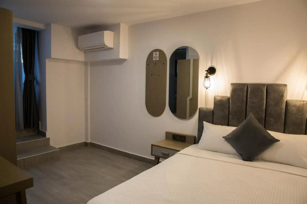 Maria Rooms Vrasna