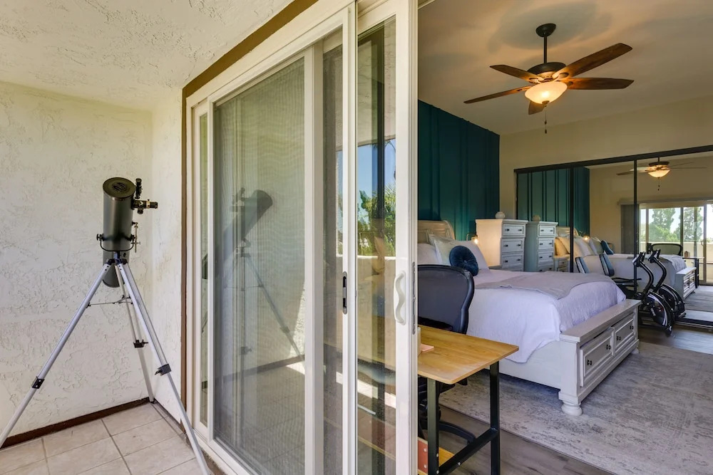 Beautiful San Diego Retreat w/ Community Pool!
