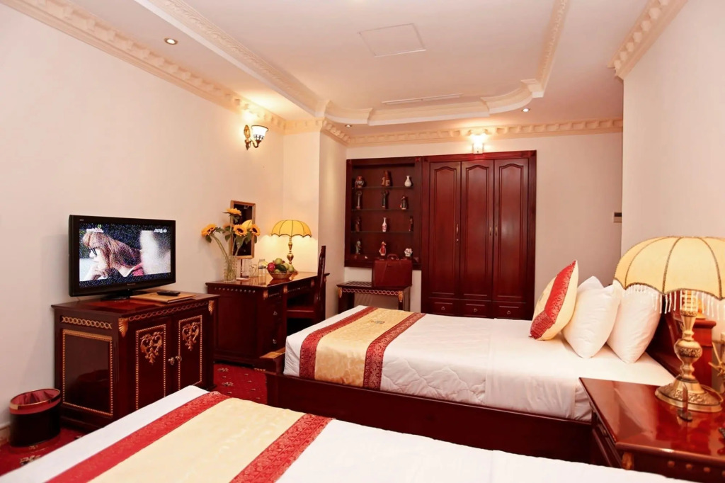 New Pacific Hotel