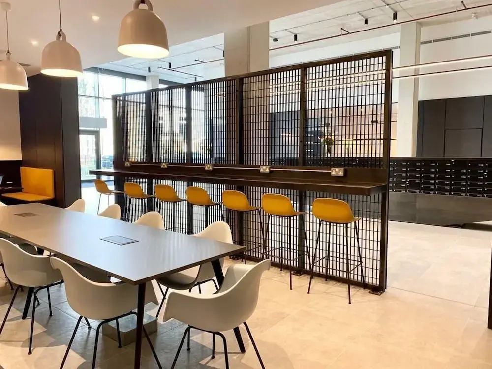 Manchester Terrace Retreat-cinema & Free Parking