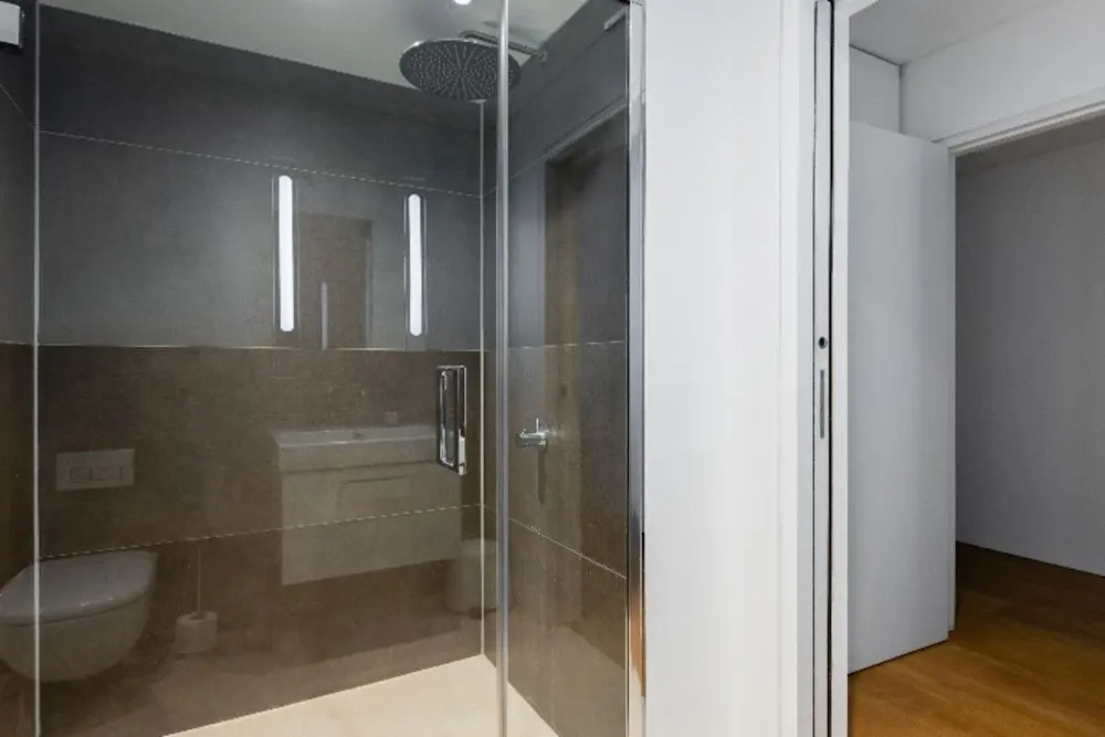 The Chelsea Walk - Modern & Bright 3BDR House with Rooftop & Parking