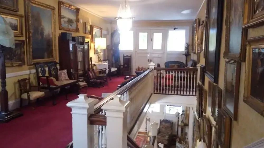 The Inn At Brevard - Bed And Breakfast - Adult Only