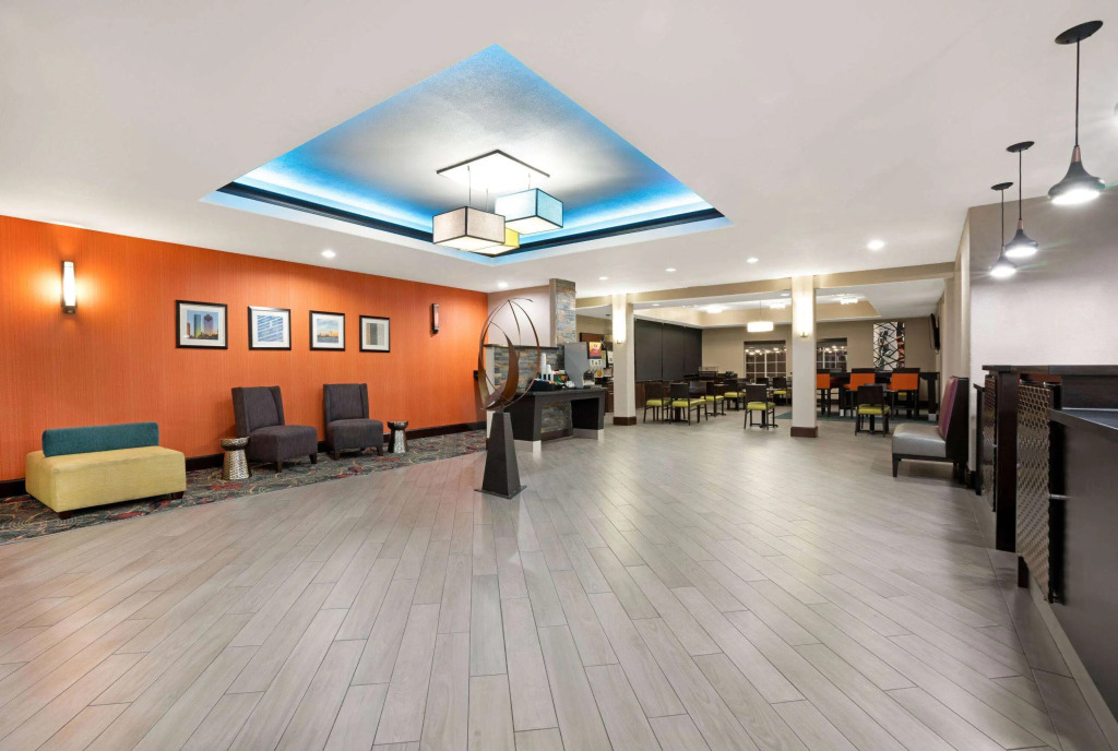 La Quinta by Wyndham Houston IAH Bush Intl Airport E