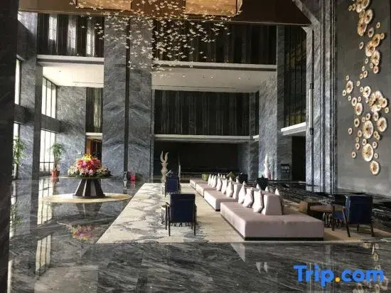 Junlian Huatian International Hotel