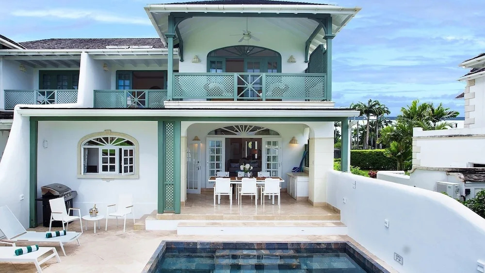 Sugar Hill - Frangipani by Blue Sky Luxury
