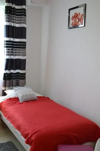 Hostel Wólka Kosowska z prywatnymi łazienkami
