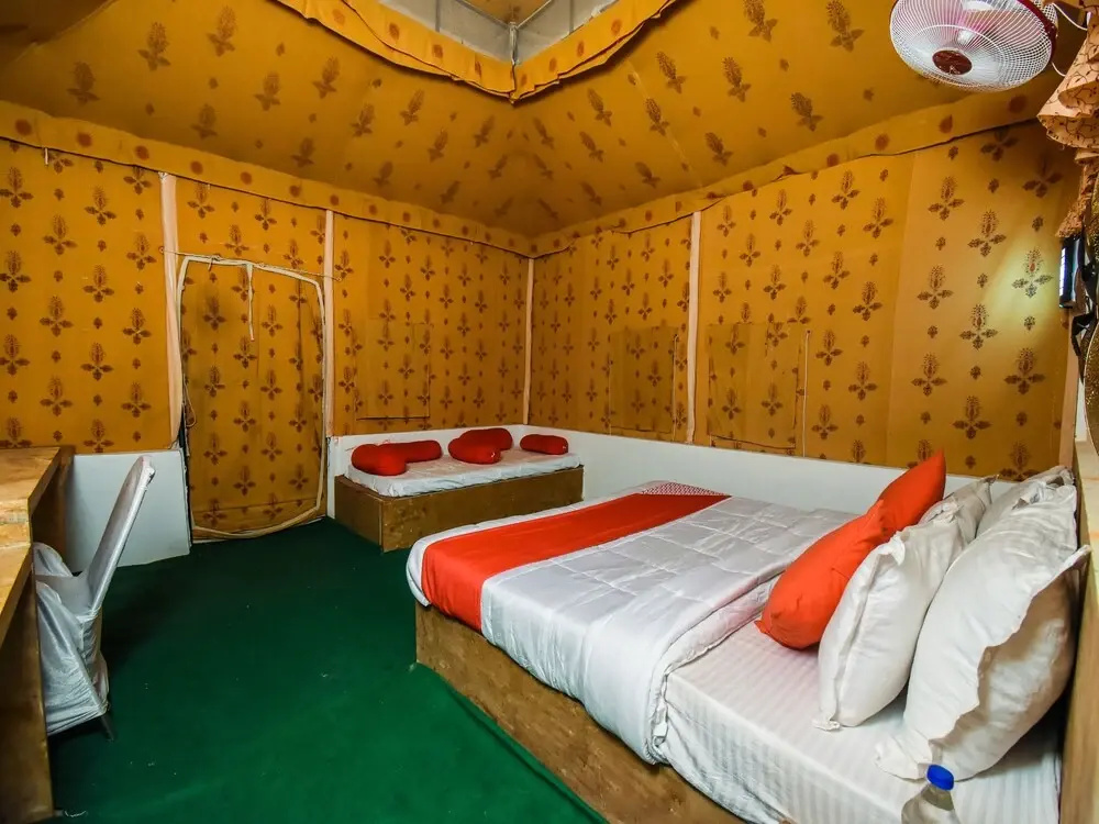 OYO 23680 Kabila Camps