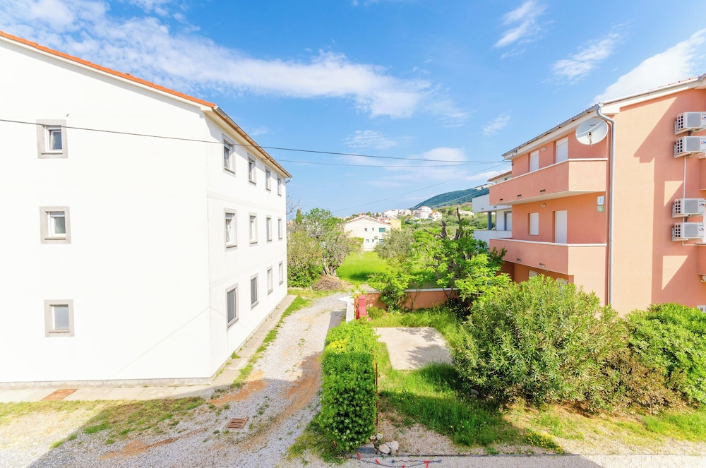 Apartments Damir