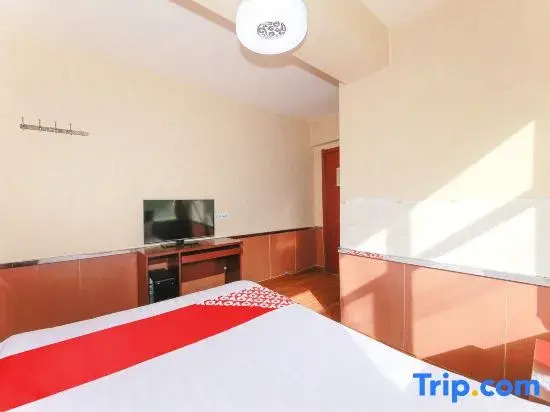 Venus E-sports Apartment