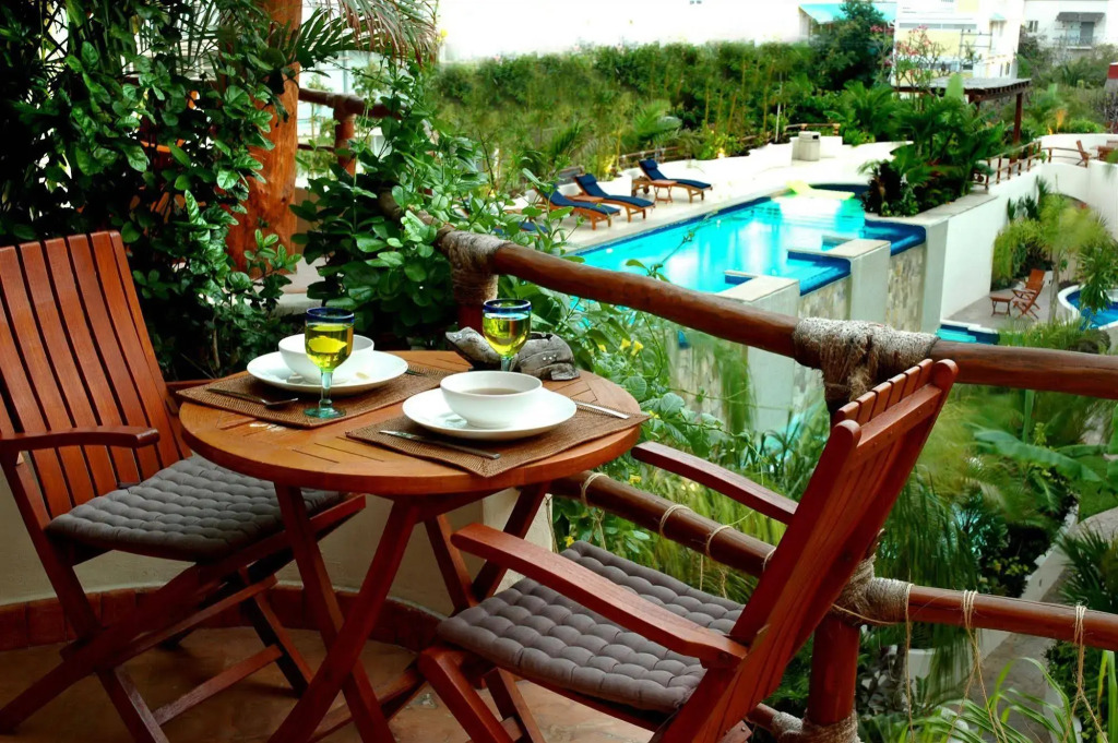Porto Playa Condo Hotel and Beach Club