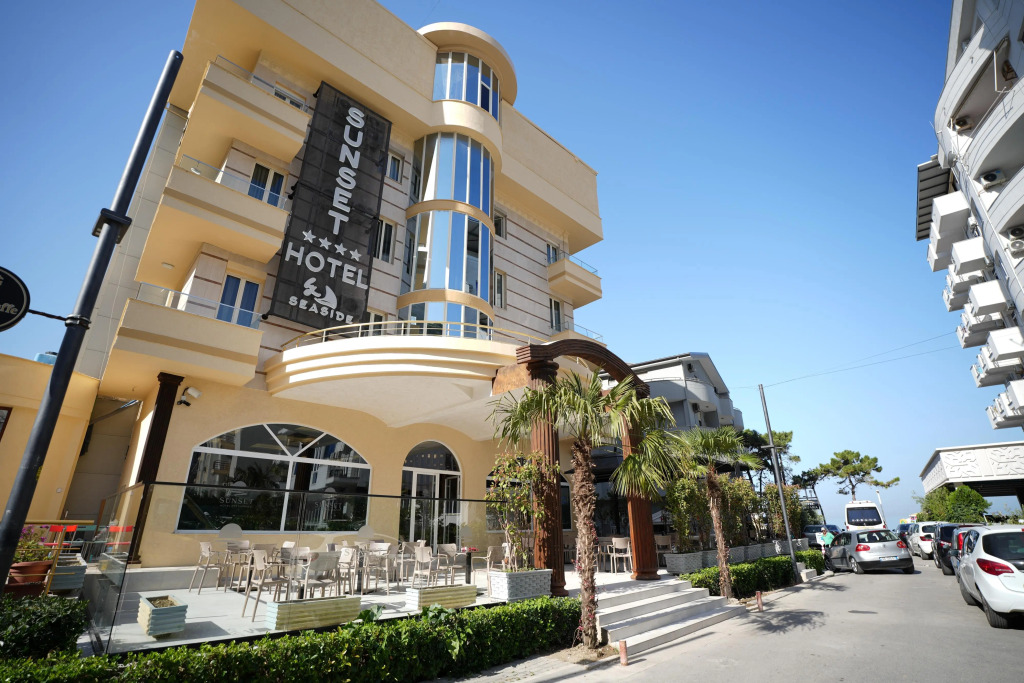 Inn Hotel