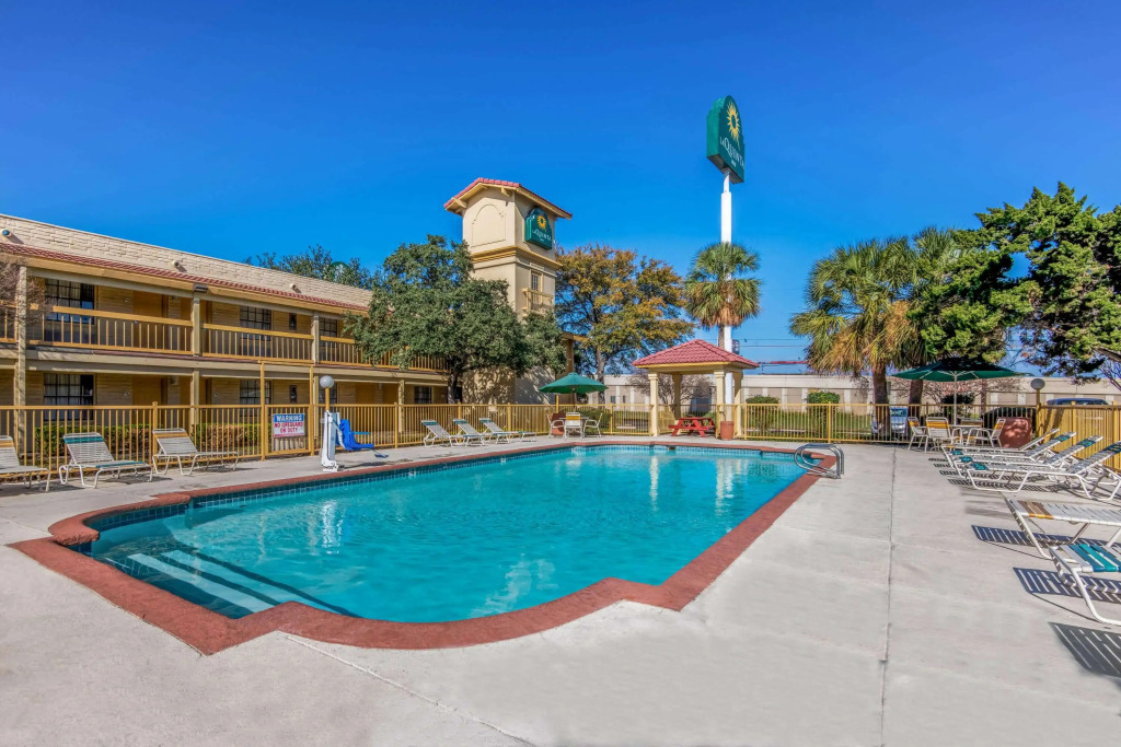 La Quinta by Wyndham San Antonio North Stone Oak