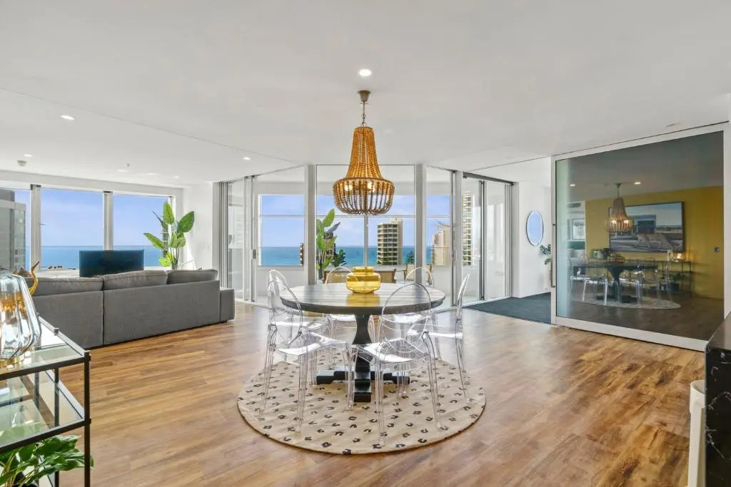 Q Resort on Hamilton Avenue - Hosted by Gold Coast Luxury Resorts