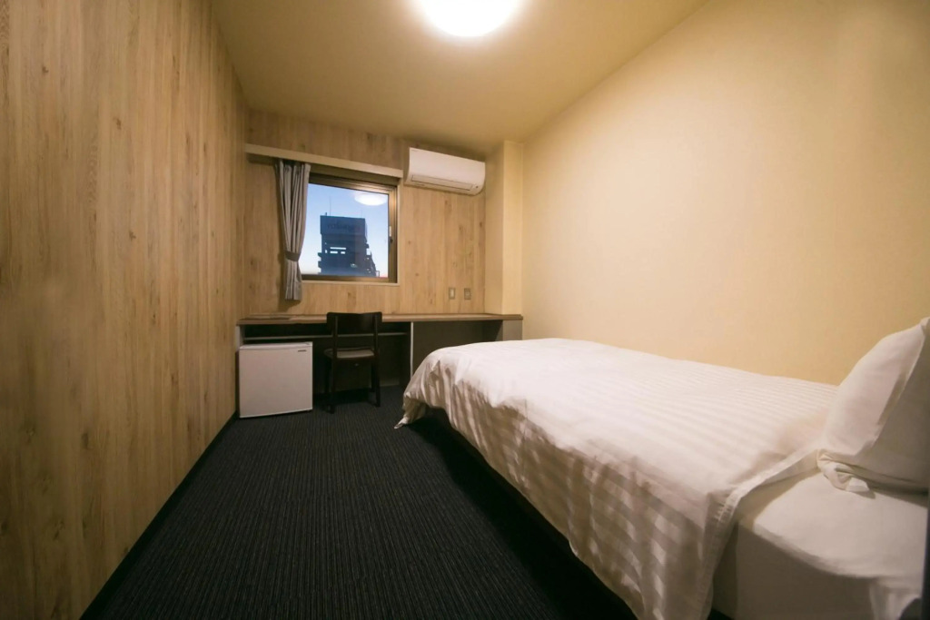 HOTEL 910