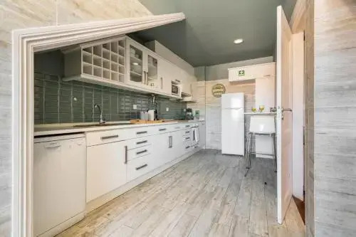 Large family flat in Campo de Ourique