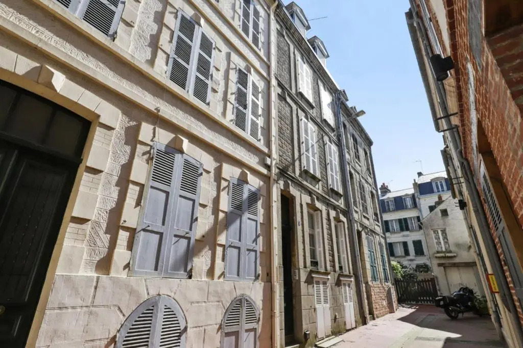 Cosy flat in Trouville 50m to the beach and the casino - Welkeys