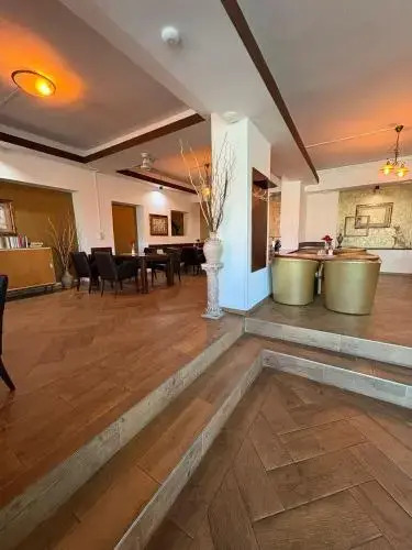Hotel Montenegro