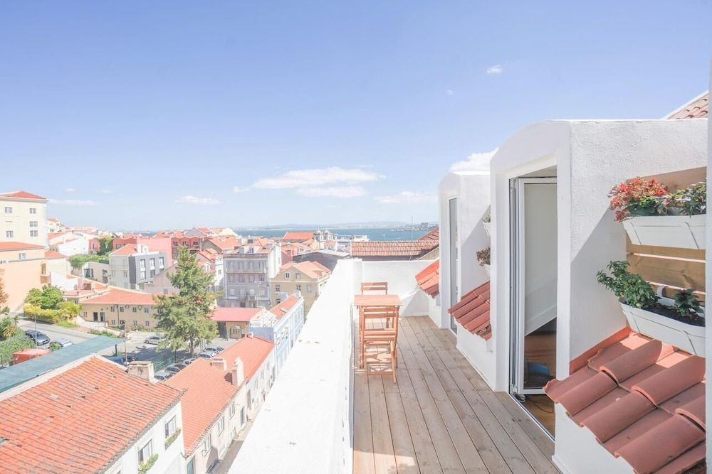 Rooftop Apartment