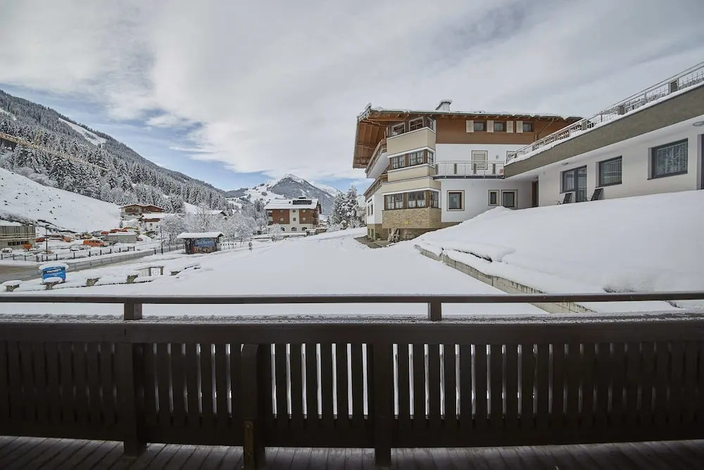 Glemm Lodge Apartments - JOKER CARD im Sommer inklusive