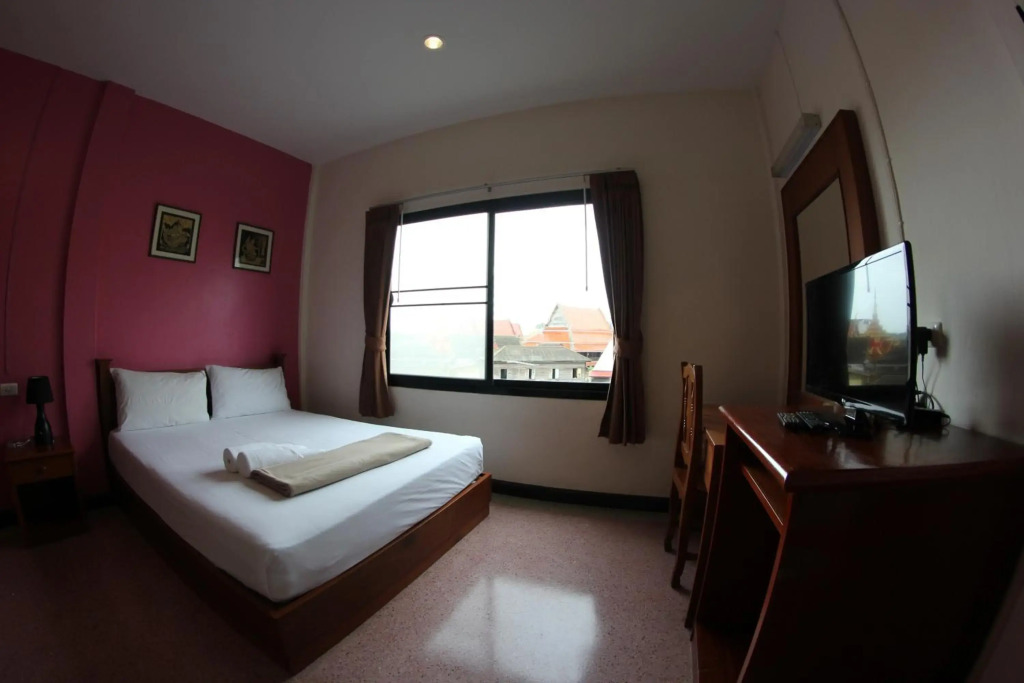 Myplace@Surat Hotel