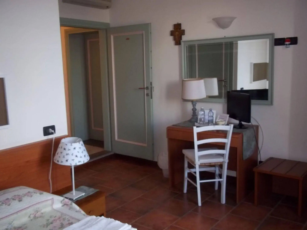 Antiche Scale
