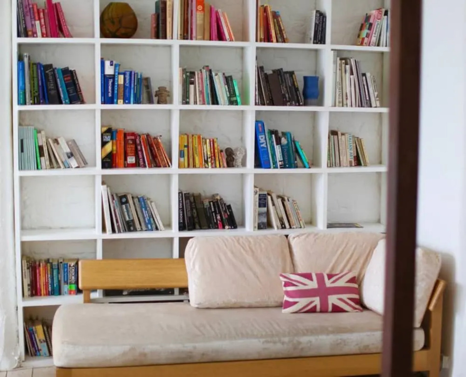 Contemporary Artists Studio Near Portobello Road