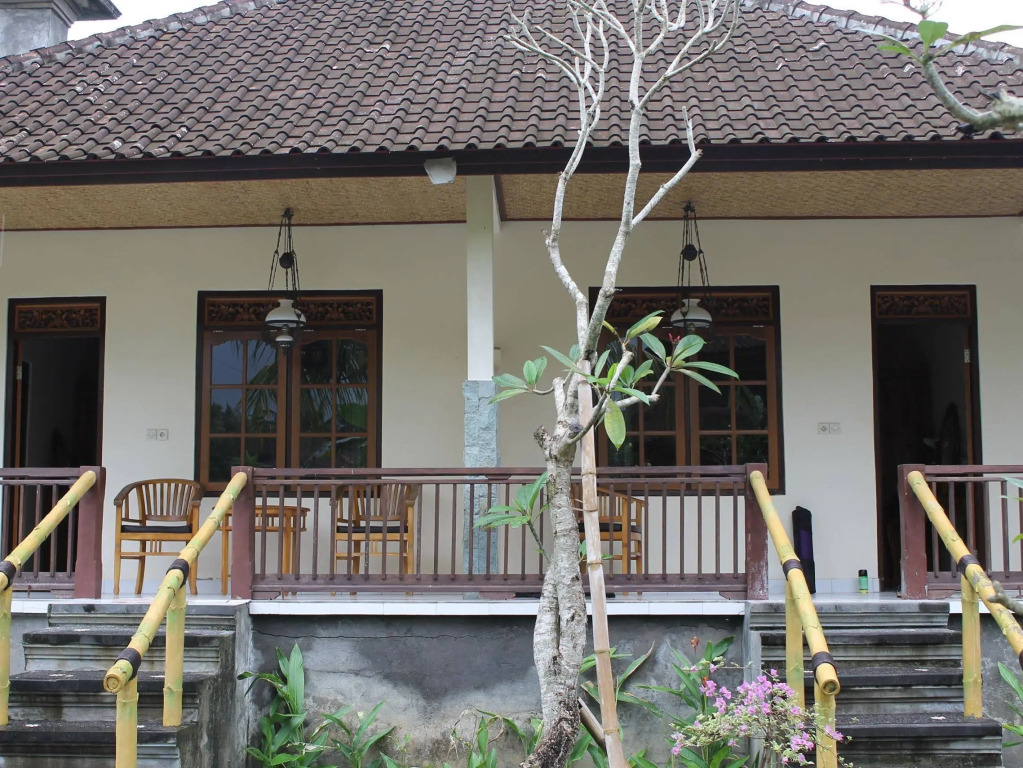 Vera Accommodation