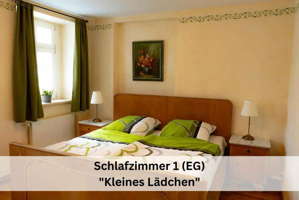 Ferienhaus Pape - Großes Familien- & Gruppenhaus mit 17 Betten, Sauna, Spielbereiche, Garten am Bach in zentraler Lage in Eslohe