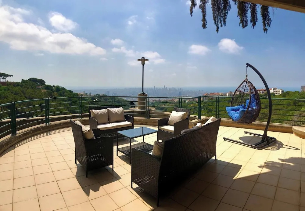 Luxury 1br-2br Apt-panoramic View Terrace 24-7 Pwr