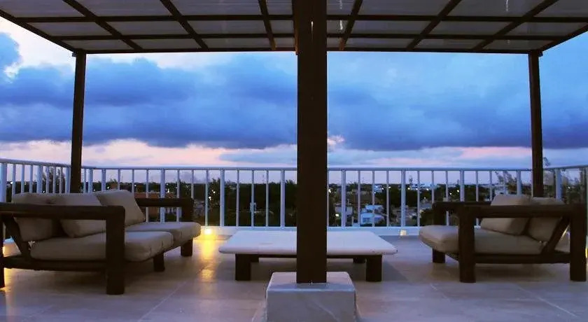 Xell Suites & Hotel