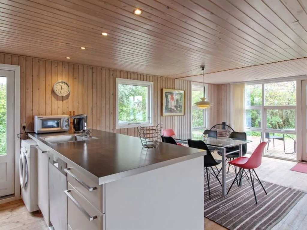 "Armine" - 450m from the sea in NW Jutland