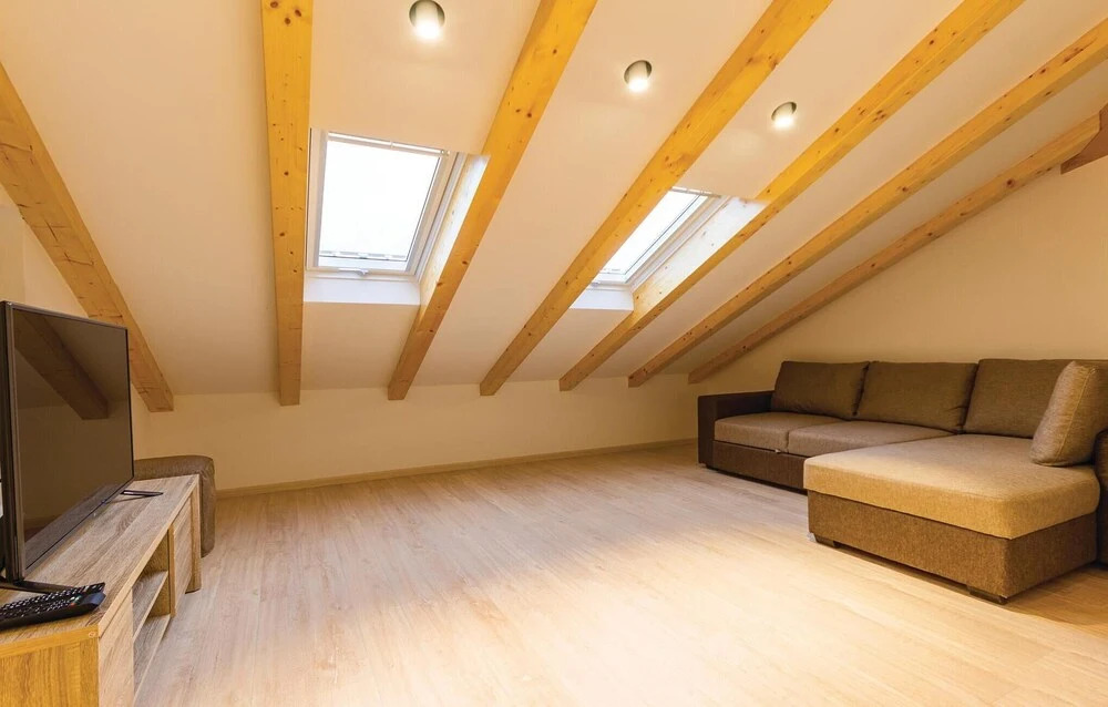 Amazing Home In Sisan