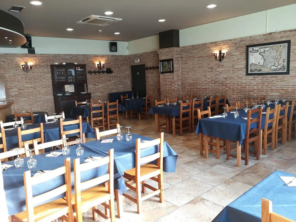 Hostal Ardoi