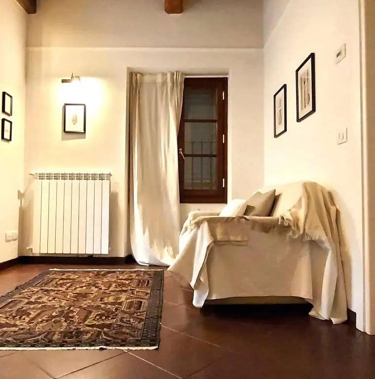 Ancient Walls Studio